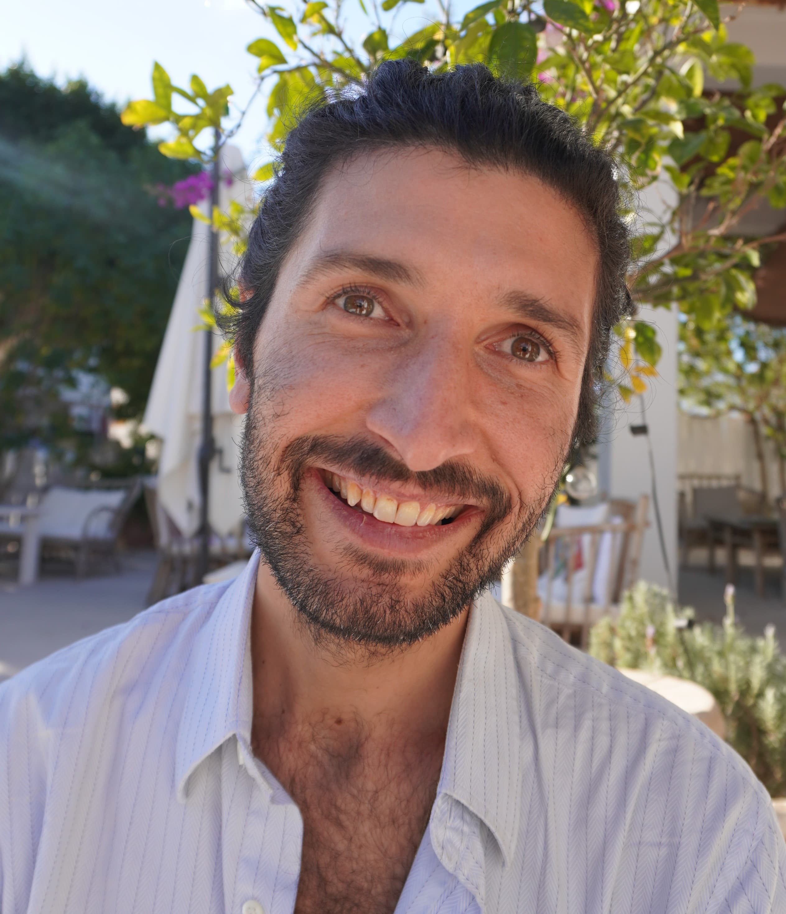 Virgile, alchimiste en nutrition végétale, sourire naturel